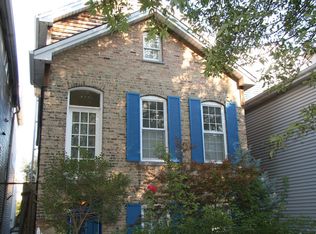 2327 N Janssen Ave, Chicago, IL 60614