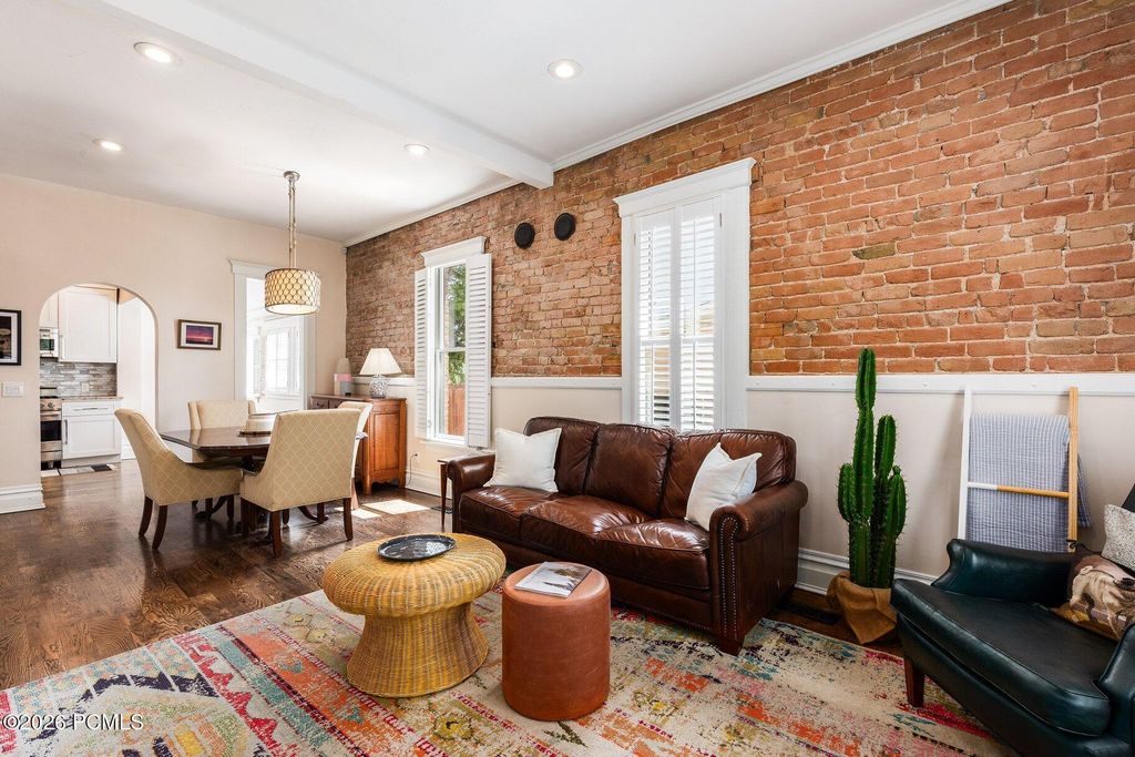 374 F St, Salt Lake City, UT - View 3