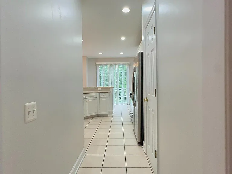 9283 Laurel Ridge Crossing Rd — Photo 9
