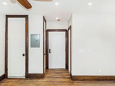 32 W Bridge St #303 — Photo 9