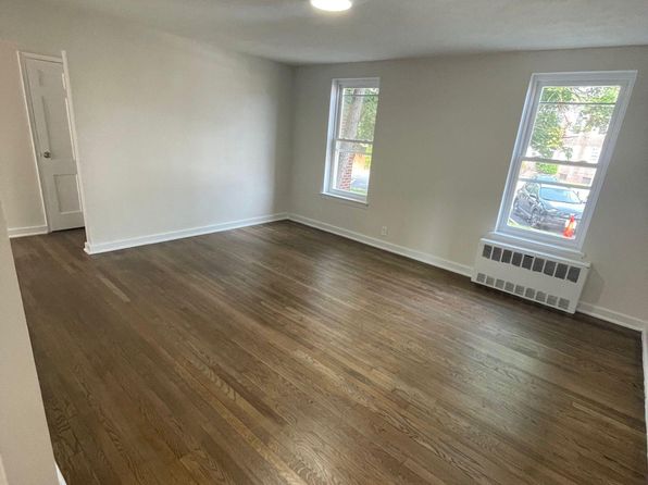 677 Park Ave #27
