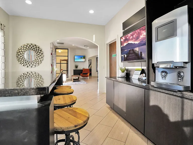 Watervue Apartment Homes — Photo 29