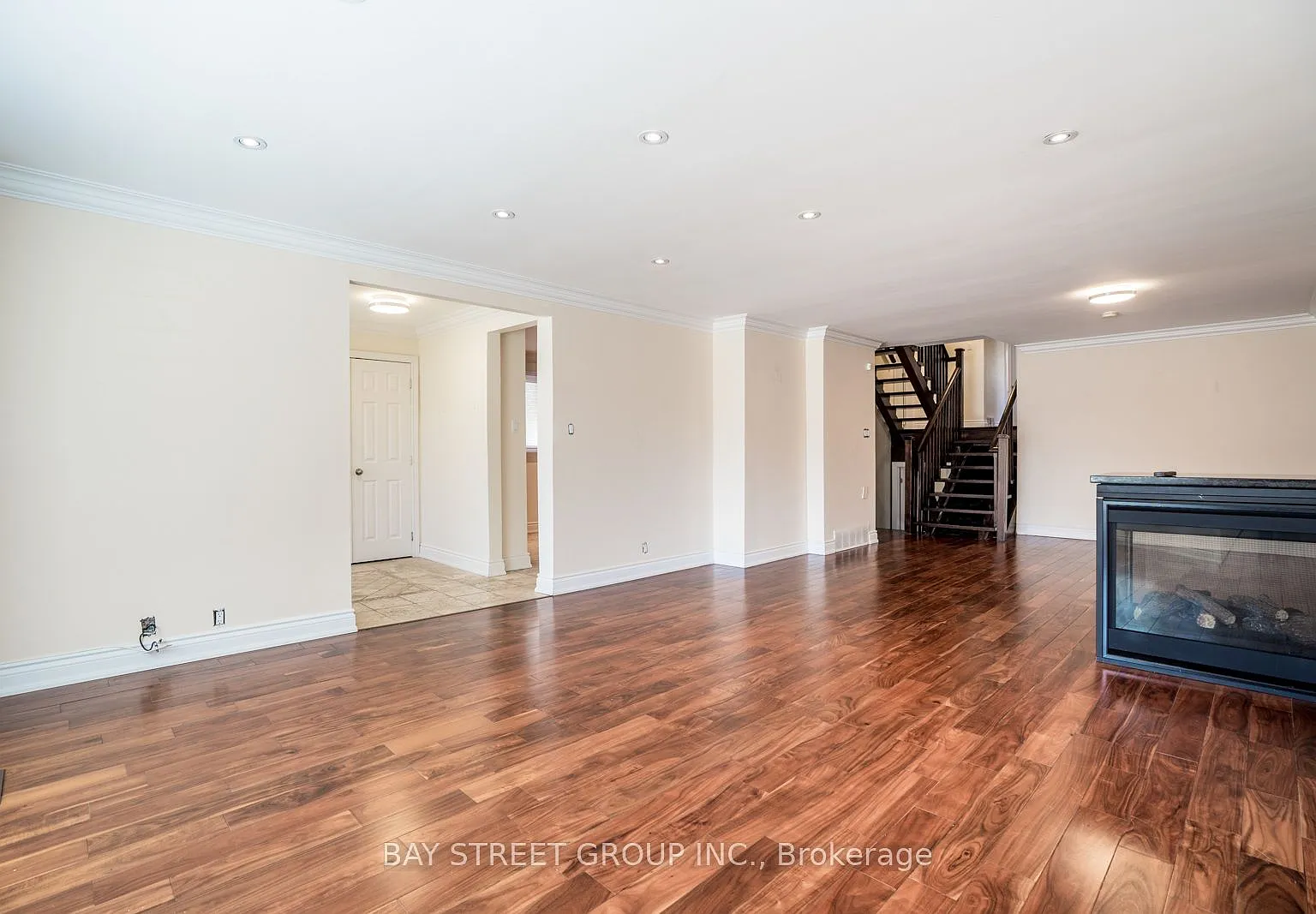 5 bed, $6,500 — Photo 3