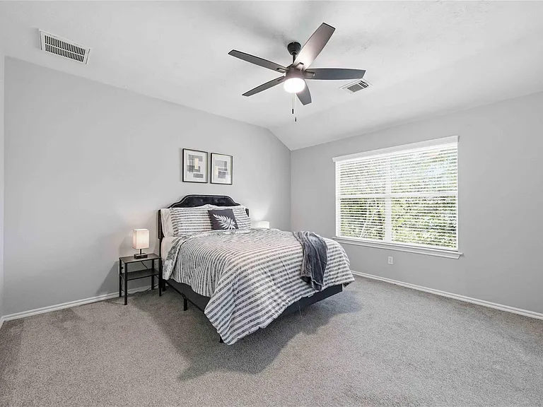 71 Summerhaze Cir — Photo 20