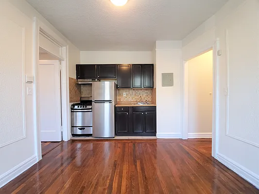Rented by Made In NY Realty | media 24