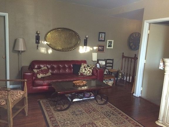 Unit 1- Fam Room