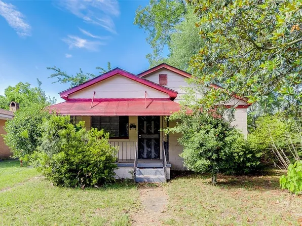 1110 W 49th Street, Savannah, GA 31401