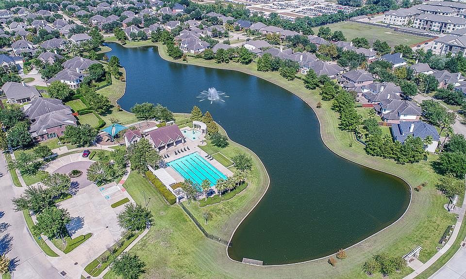 1st image of 12510 Boxwood Way Ln