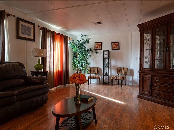 4th image of 250 N Linden Ave Space 248