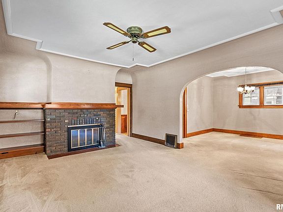 3rd image of 2937 Jefferson Ave