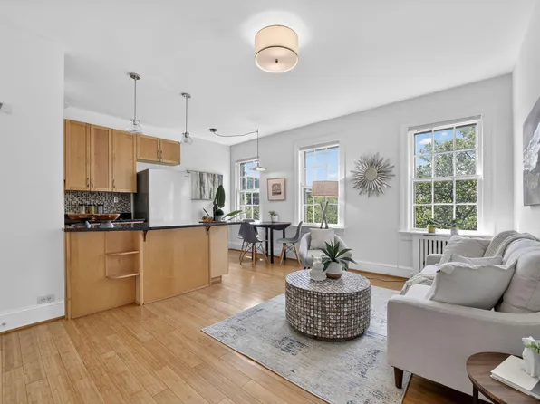 2707 Adams Mill Rd NW APT 400, Washington, DC 20009