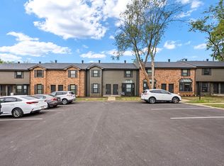 Charlton Square, Nashville, TN 37212