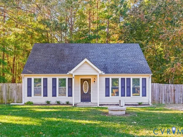 10904 Sweet Gum Ln, Disputanta, VA 23842