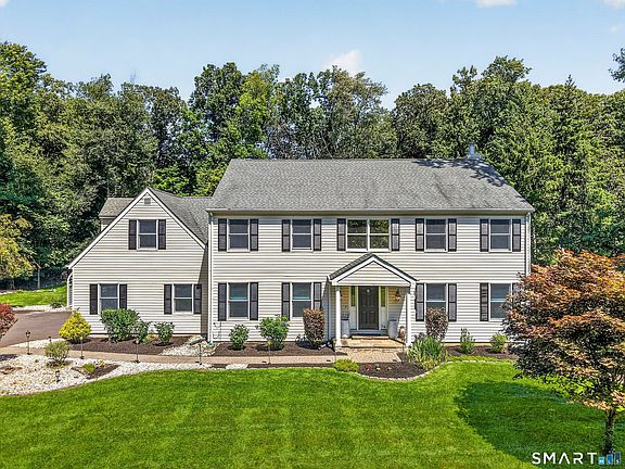 2nd image of 29 Maplewood Drive