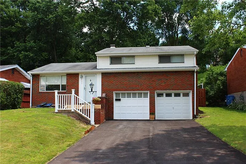 491 Lindsay Rd photo 1