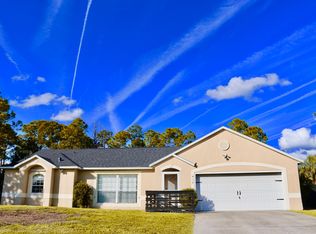 419 Fellenz St SW, Palm Bay, FL 32908