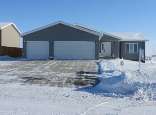 4201 Roosevelt Dr, Bismarck, ND 58503