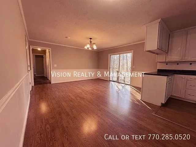 95 Castlegate Cir — Photo 8