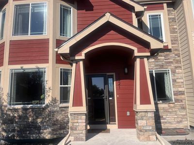 1021 Old Town Ln, Cheyenne, WY, 82009