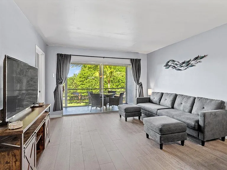 300 Waterway Dr S #308 — Photo 16