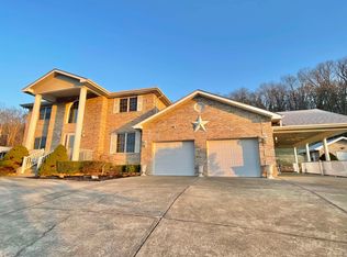 1588 Sheri Ln, Huntington, WV 25704
