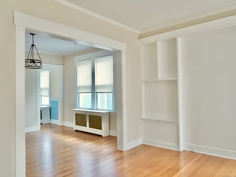 39 Pardee Pl — Photo 5