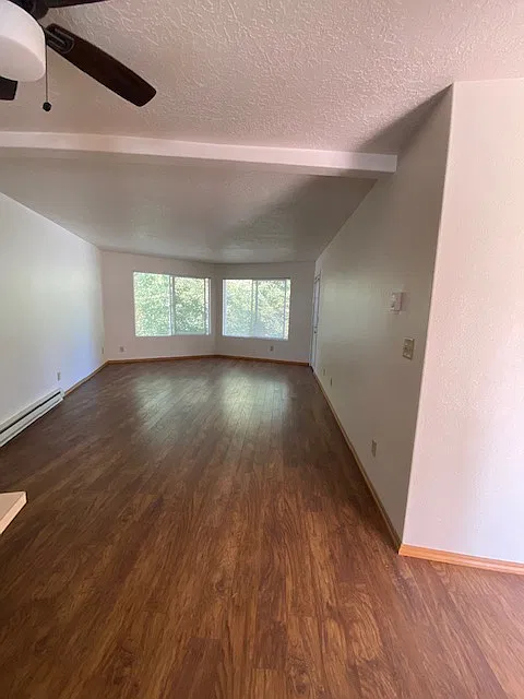 Madrona Place Apts - C-7 — Photo 2