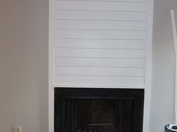 3rd image of 1000 W 26th St APT 117