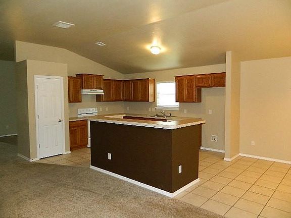 3rd image of 2529 NW 181st St