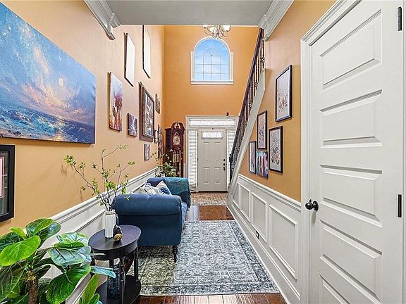 2nd image of 90 Waters Edge Ln