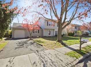 24 Bernard Dr, Howell, NJ 07731
