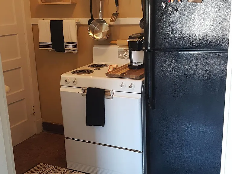 401 East St #1 — Photo 14