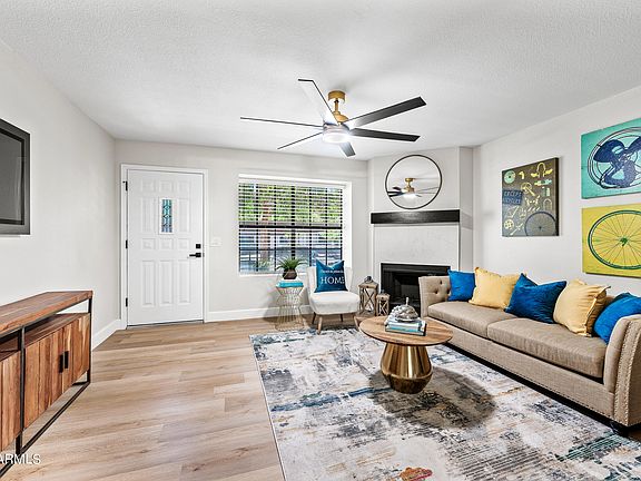 3rd image of 921 W UNIVERSITY Drive #1243