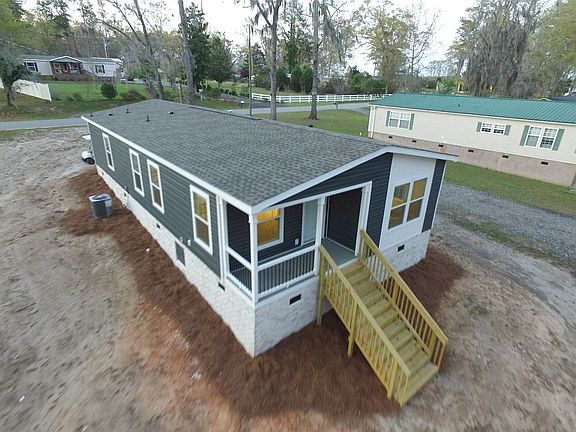 2nd image of 569 Stumphole Rd