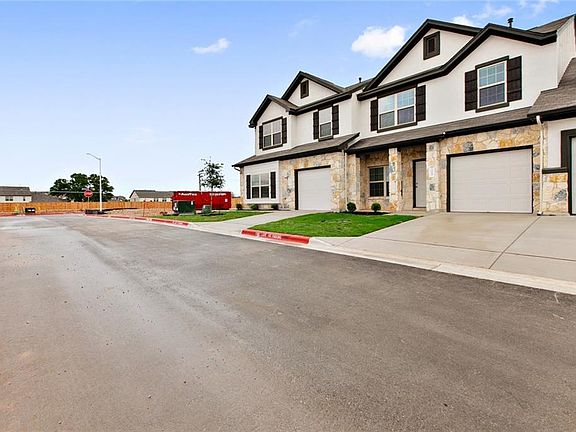 4th image of 11809 Bracco Dr