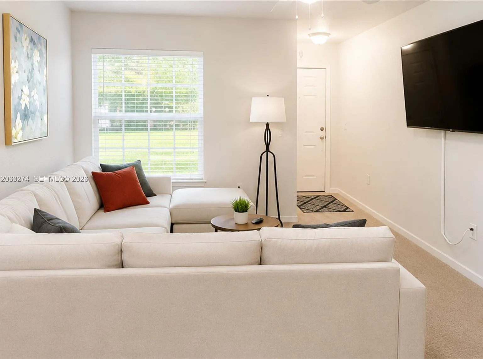 1 bed, 1.0 bath, $1,750 — Photo 2
