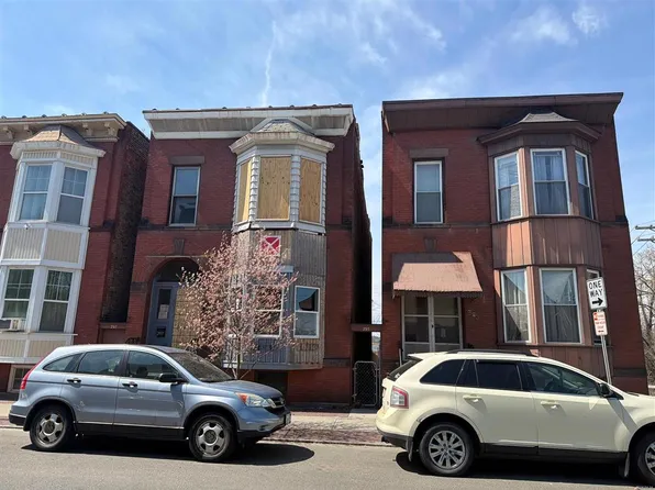 297 2nd St, Troy, NY 12180