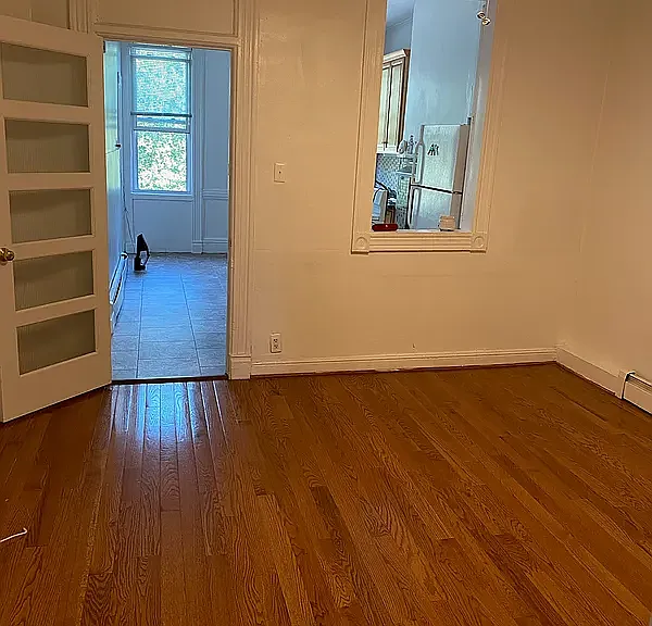 992 Hart St #2 — Photo 7