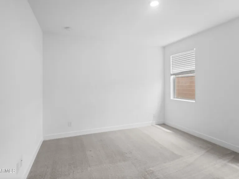 6936 W Maya Way — Photo 22