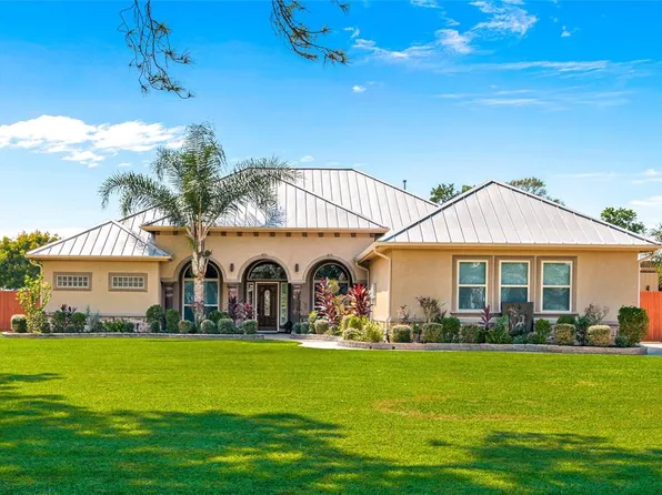 3191 County Road 536, Alvin, TX 77511