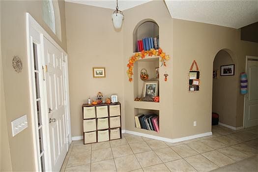 4th image of 14862 Huntley Dr