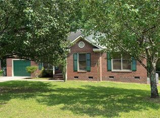 5050 Summer Ridge Rd, Fayetteville, NC 28303