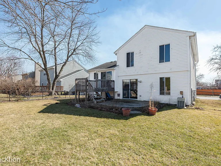 1204 Woodland Heights Blvd — Photo 11