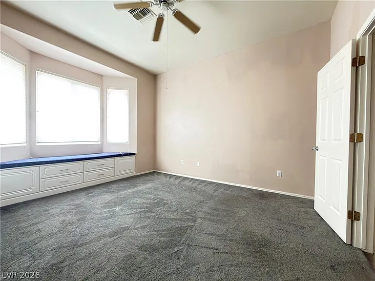 10433 Snyder Ave — Photo 11