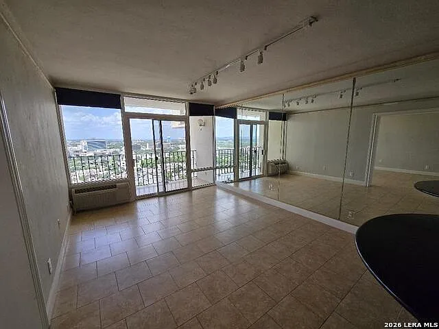 7701 Wurzbach Rd #2203 — Photo 15