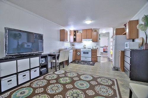 4th image of 215 El Bosque Dr