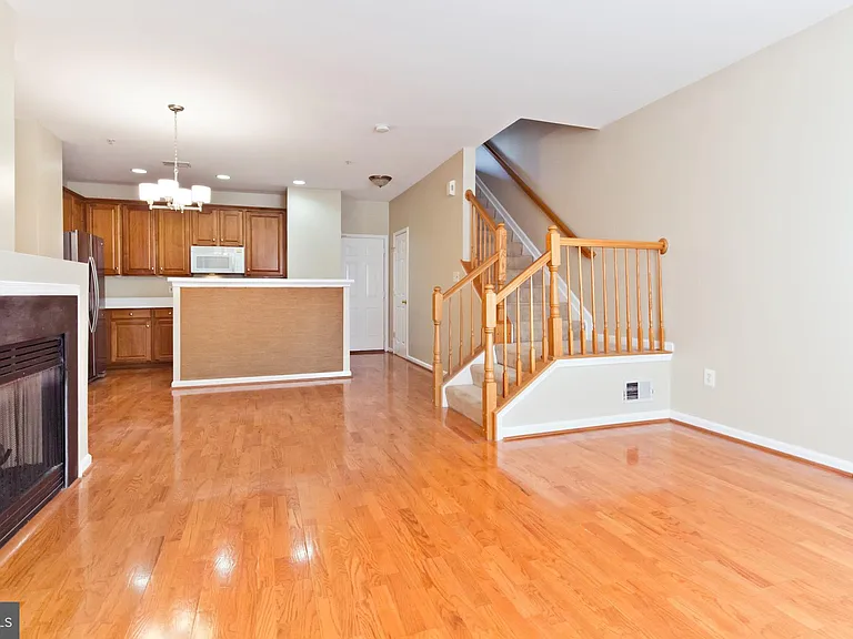 409 Cameron Station Blvd — Photo 7