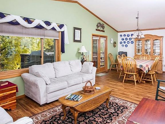 New Simonton windows throughout the home