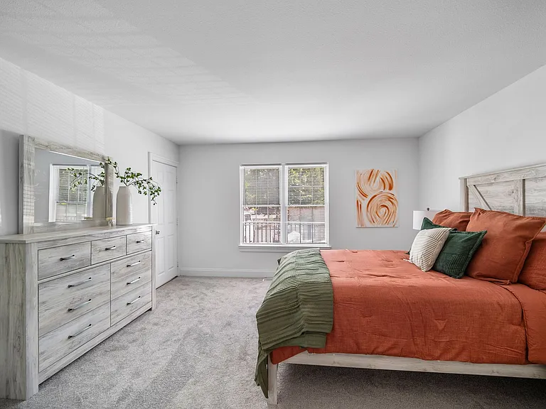 The Fairways Apartments and Townhomes — Photo 9