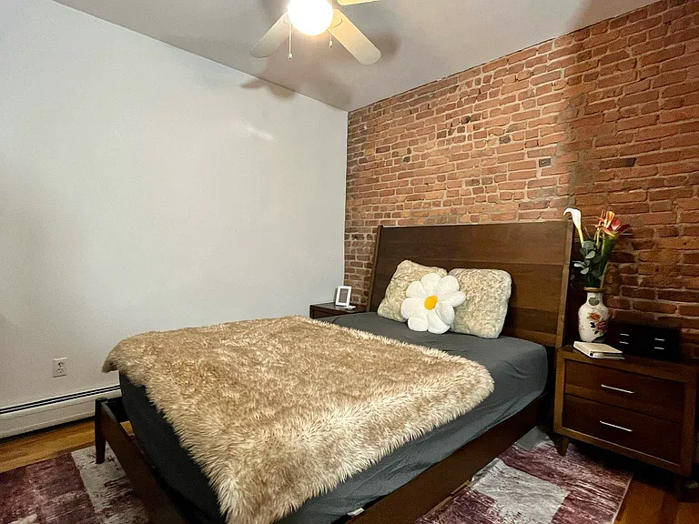 425 Keap St #4A — Photo 13